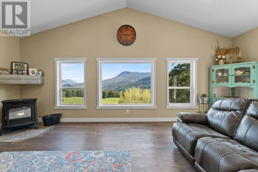 1410 Yankee Flats Road