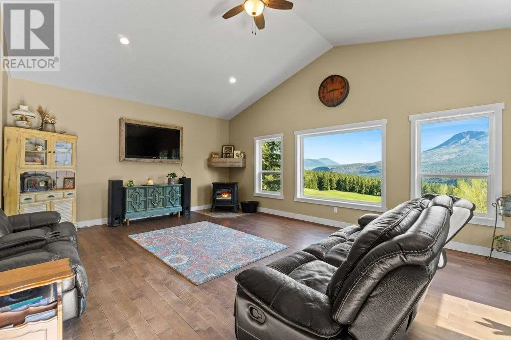 1410 Yankee Flats Road