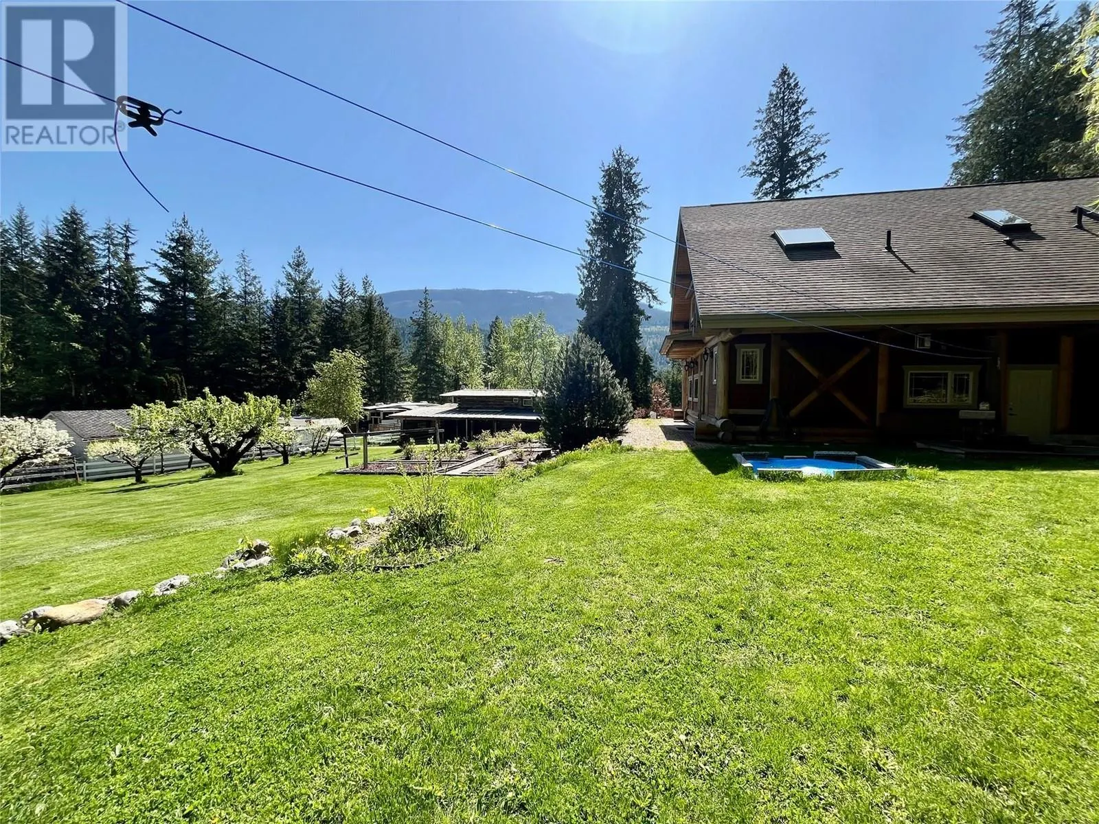 2030 Solsqua - Sicamous Road