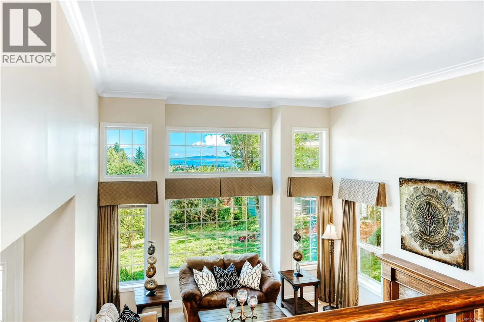 5352 Coastview Pl