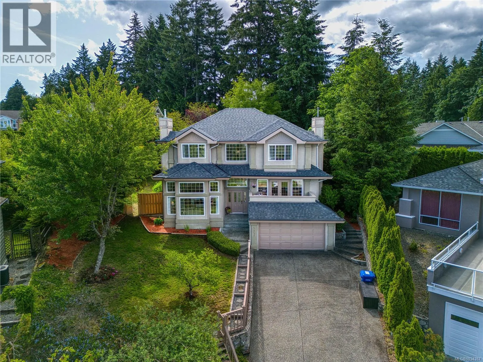 5352 Coastview Pl