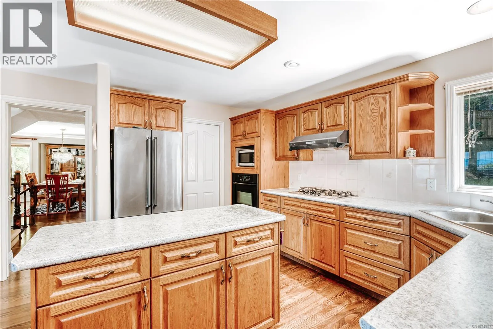 5352 Coastview Pl
