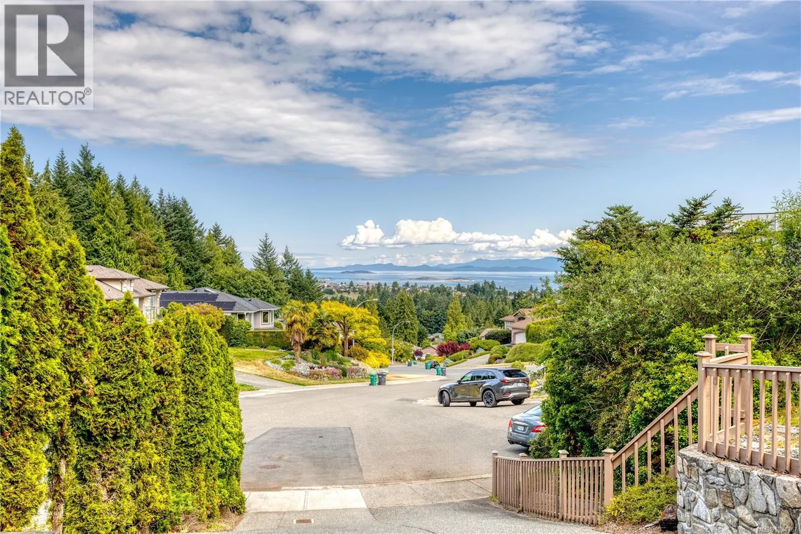 5352 Coastview Pl