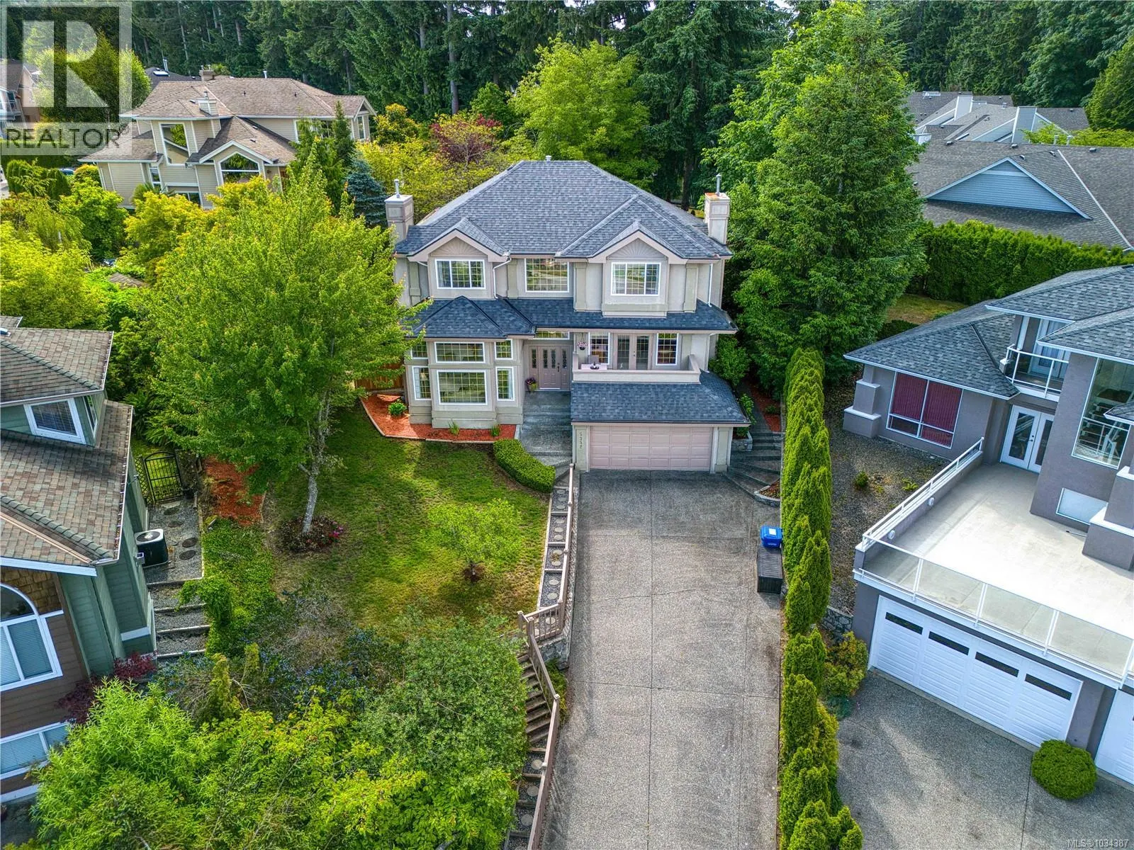 5352 Coastview Pl