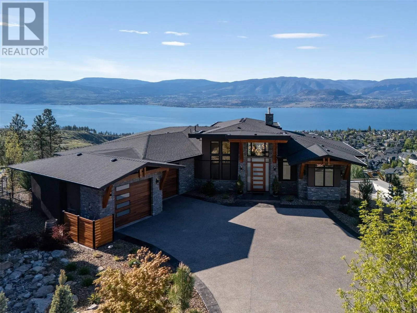 5650 The Edge Place Unit# 105