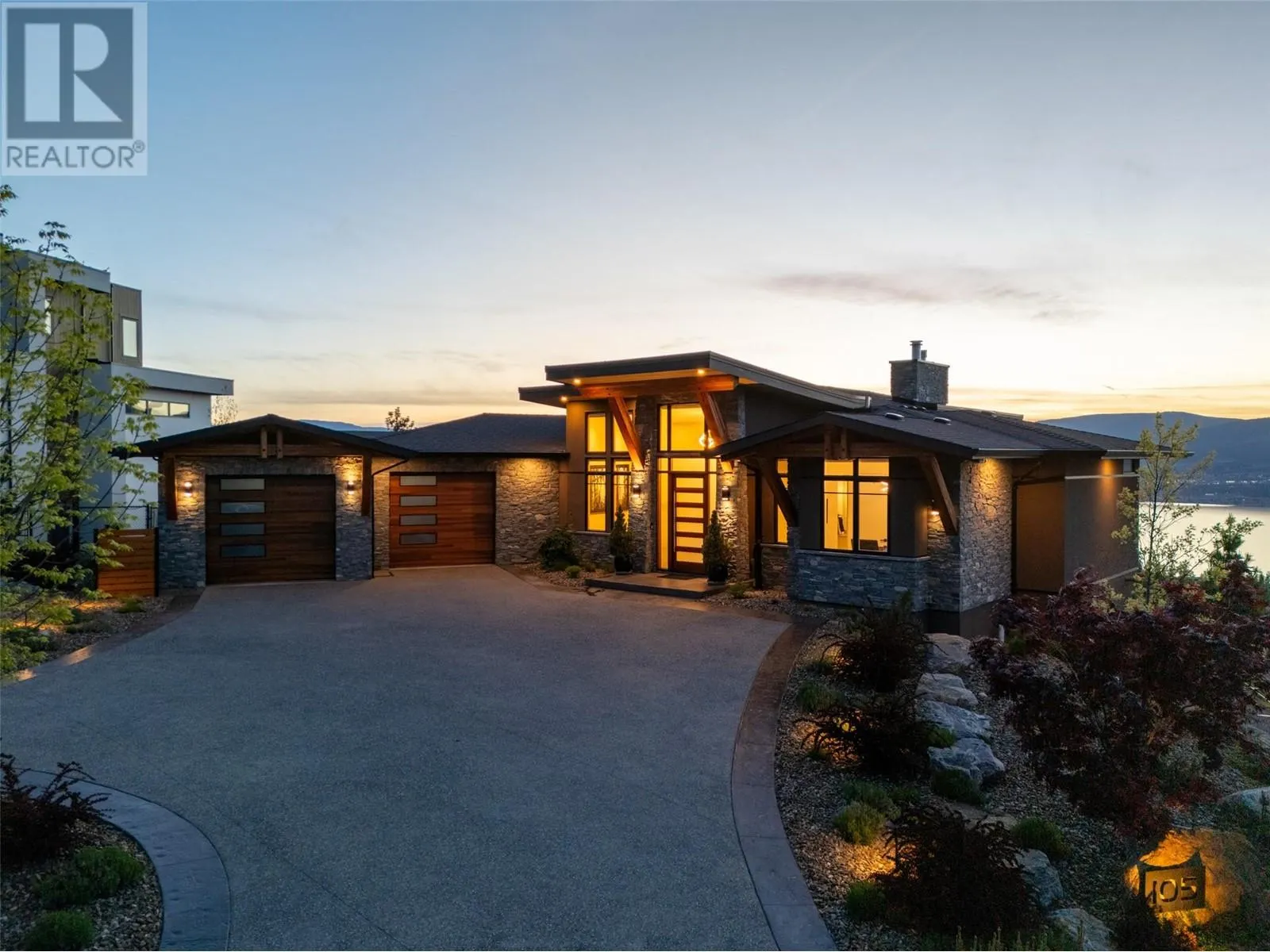 5650 The Edge Place Unit# 105