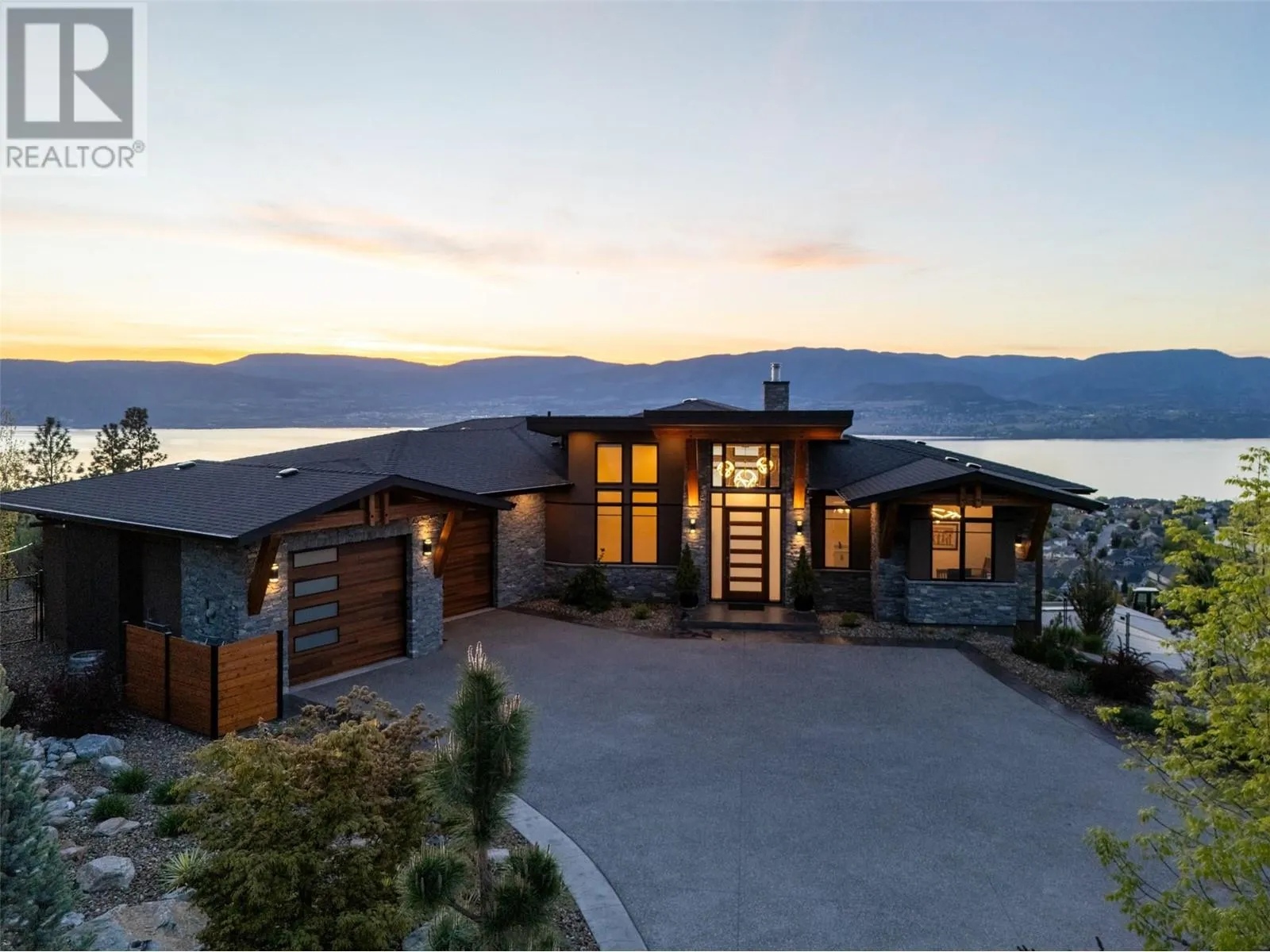 5650 The Edge Place Unit# 105