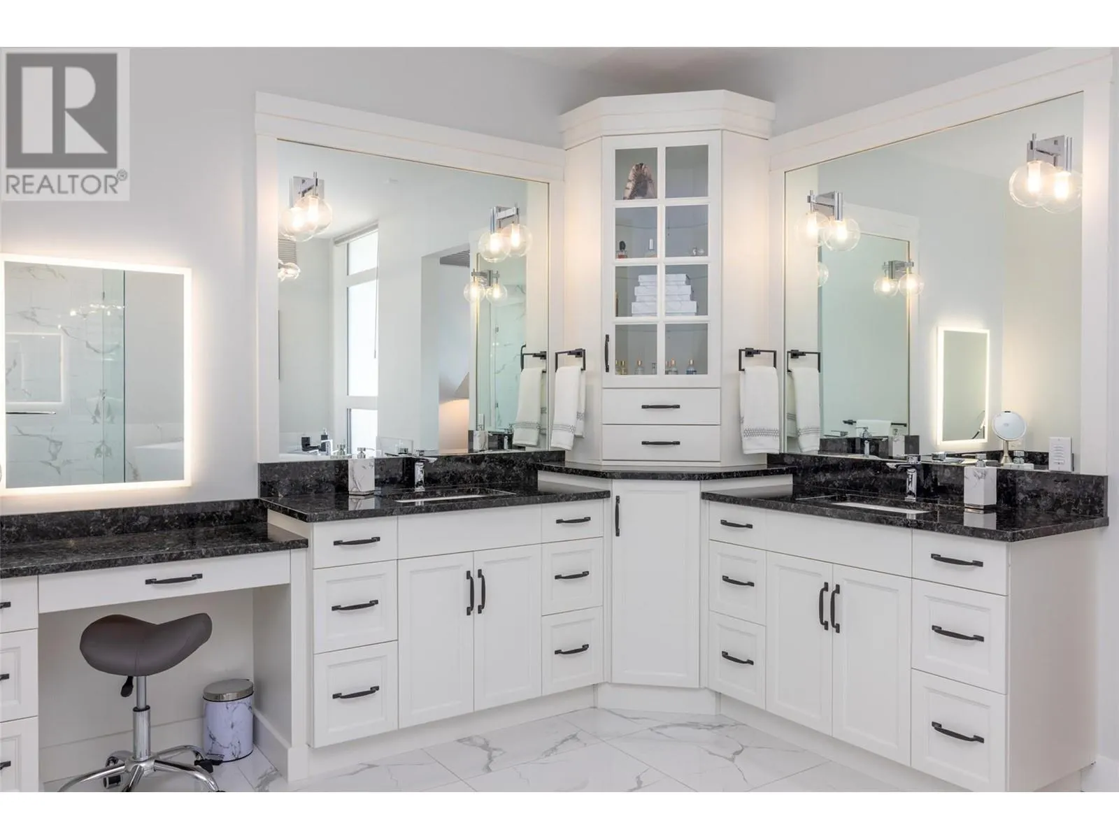 5650 The Edge Place Unit# 105