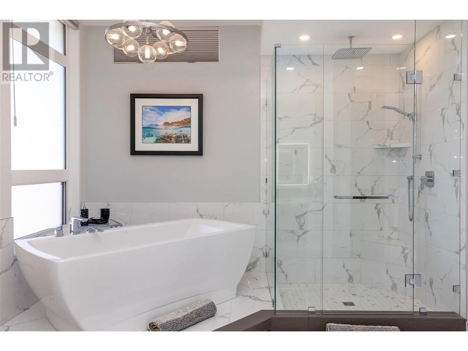 5650 The Edge Place Unit# 105