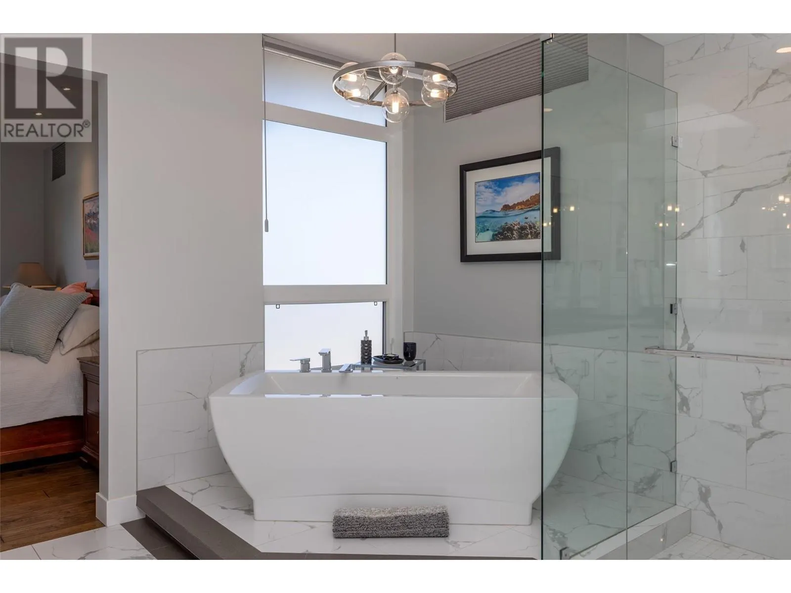 5650 The Edge Place Unit# 105