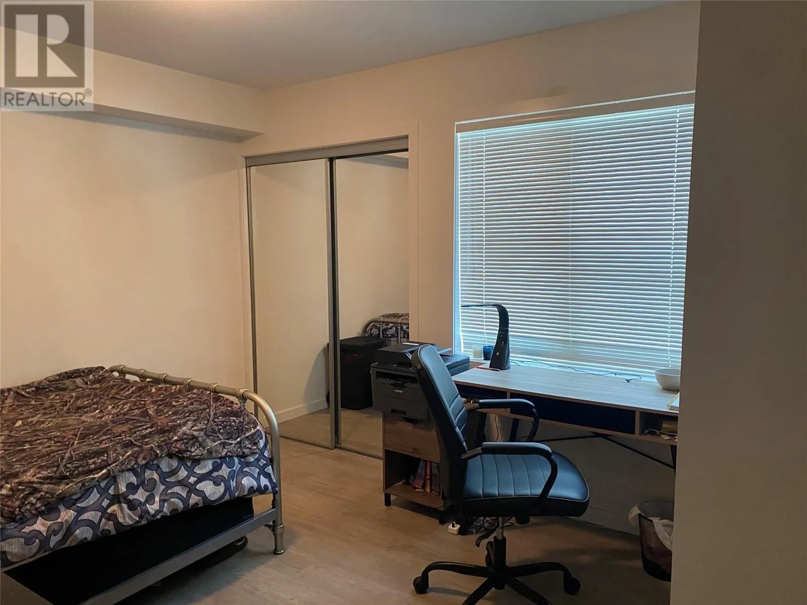 695 Academy Way Unit# 207