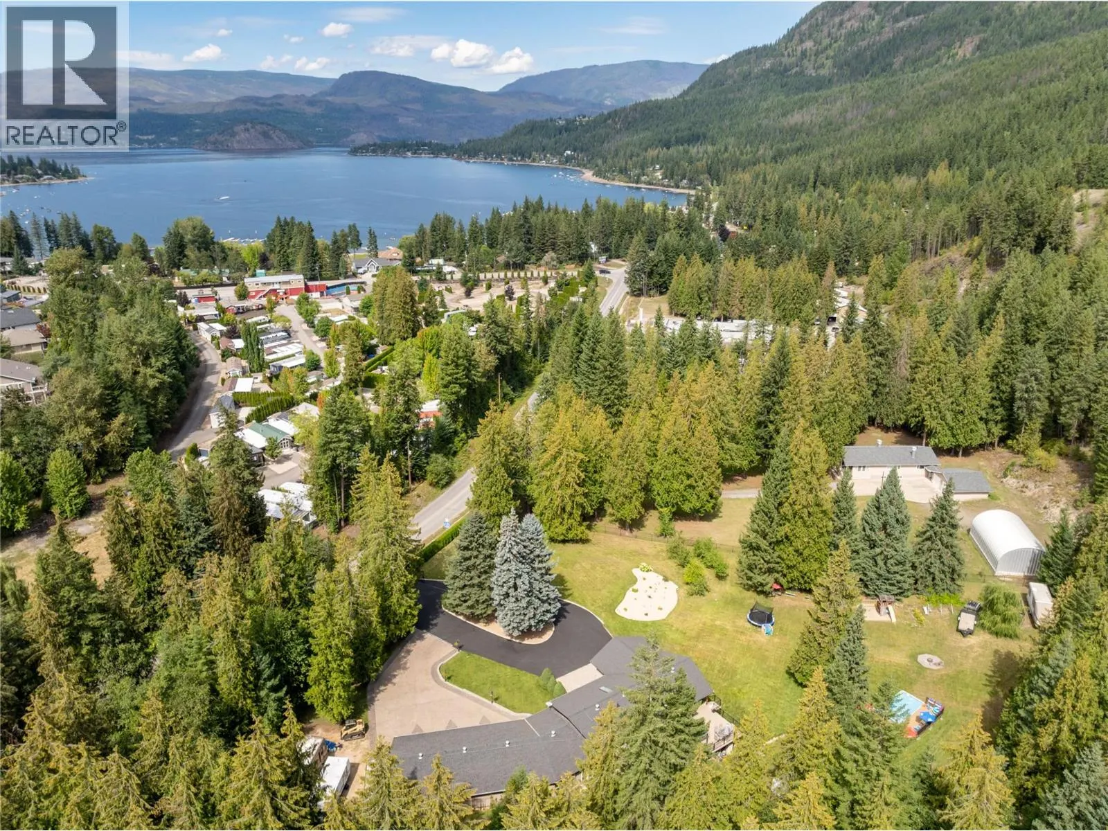 2746 Balmoral Road
