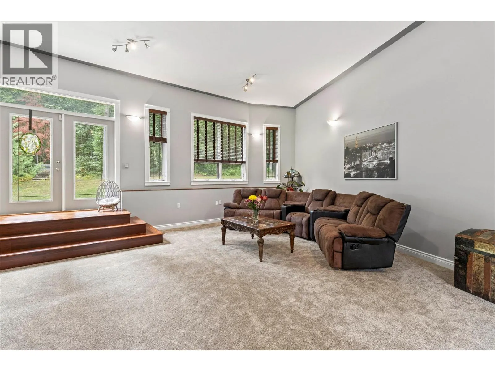 2746 Balmoral Road