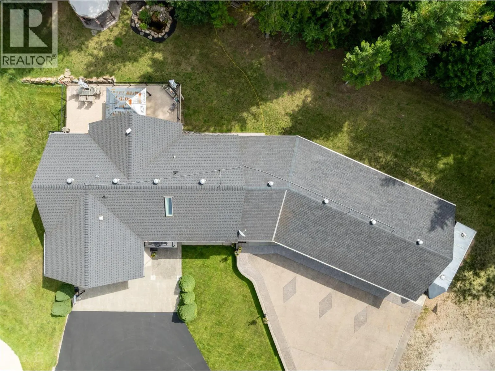 2746 Balmoral Road