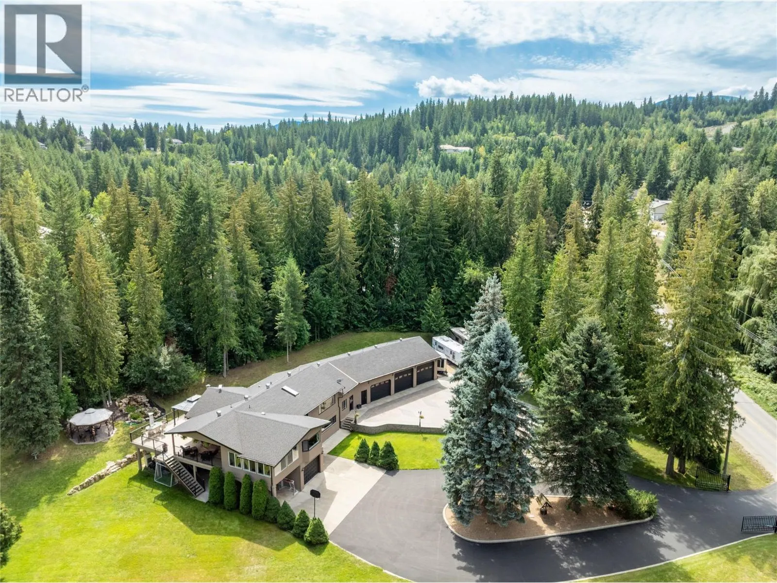 2746 Balmoral Road