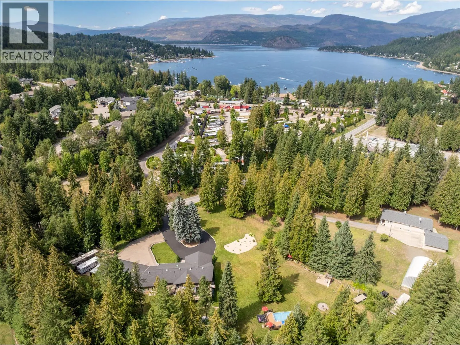 2746 Balmoral Road