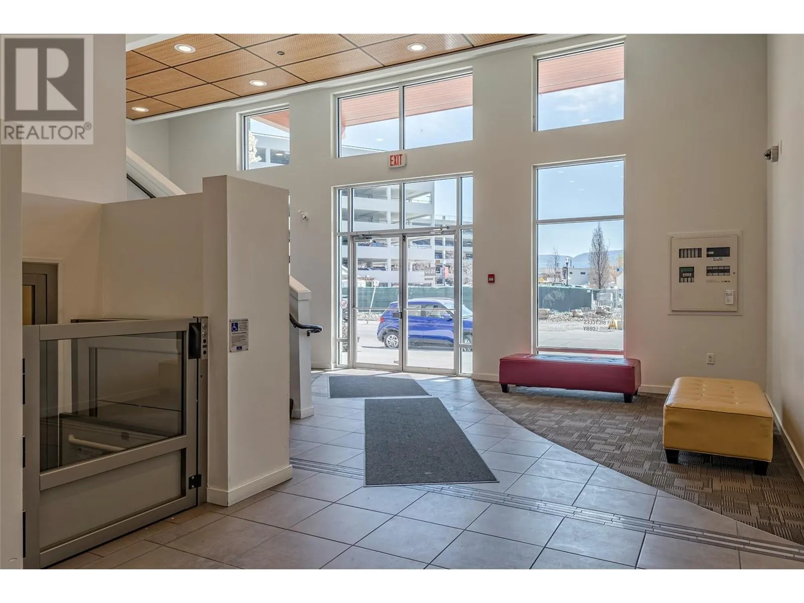 1550 Dickson Avenue Unit# 417