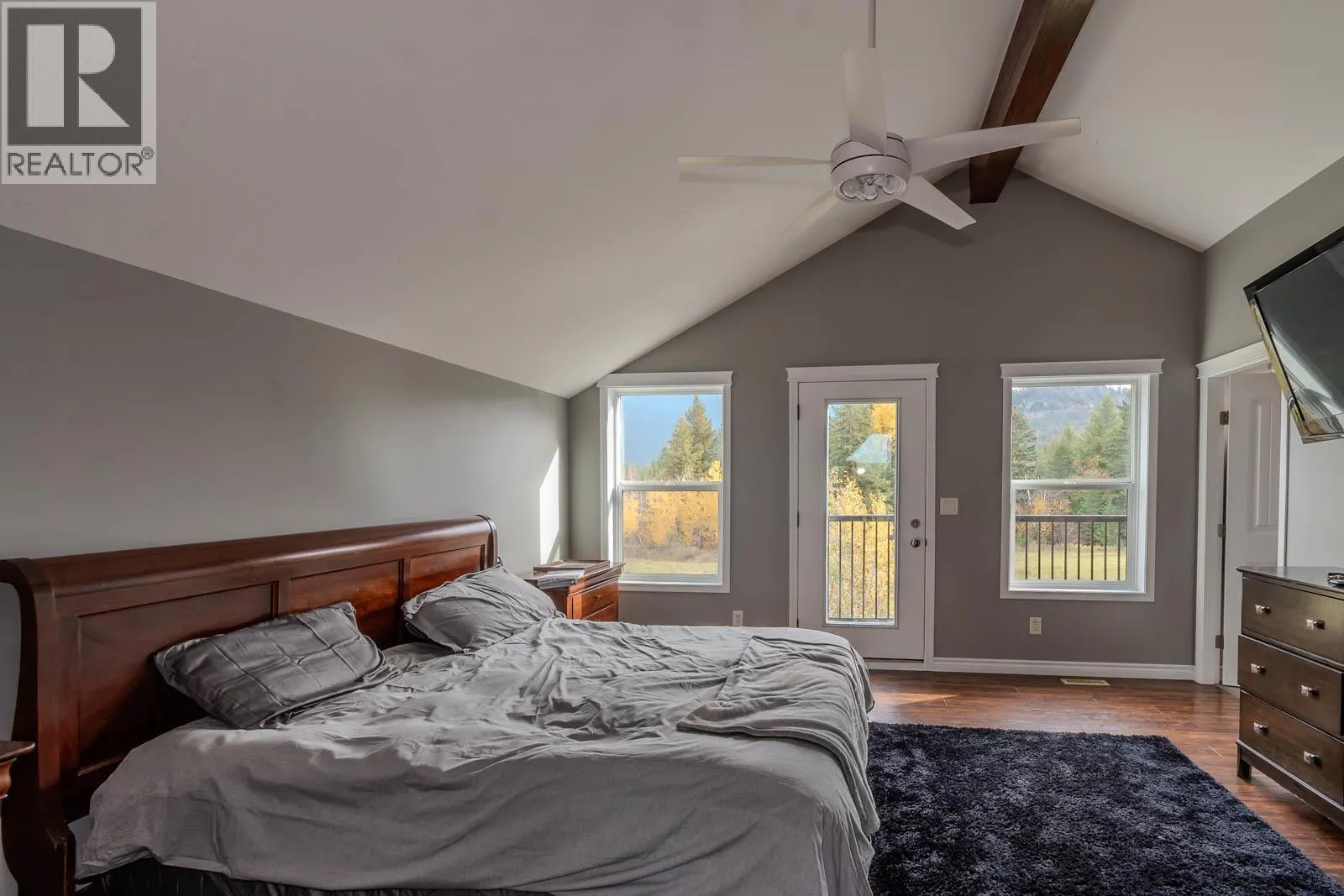 2234 Tappen Notch Hill Road