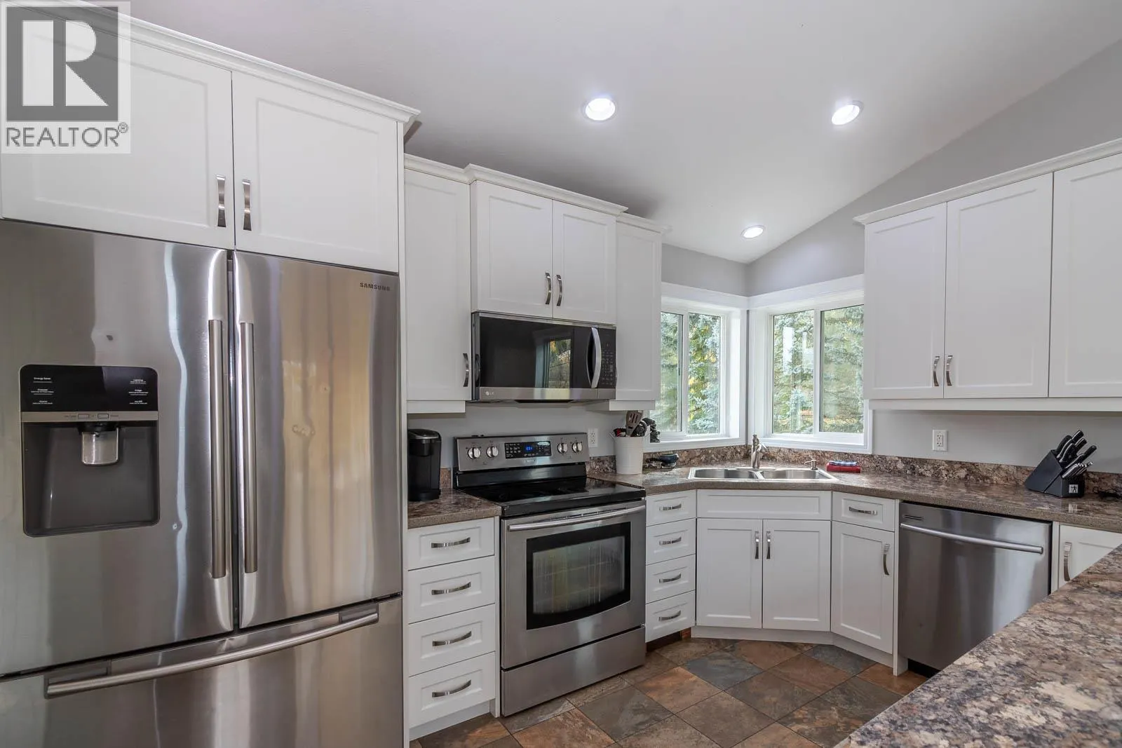 2234 Tappen Notch Hill Road