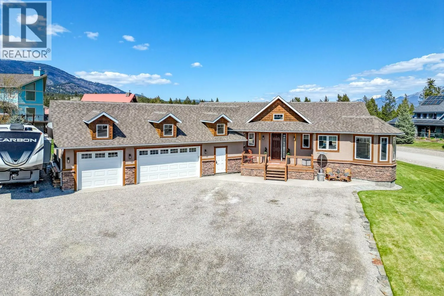 4453 Cedar Bay