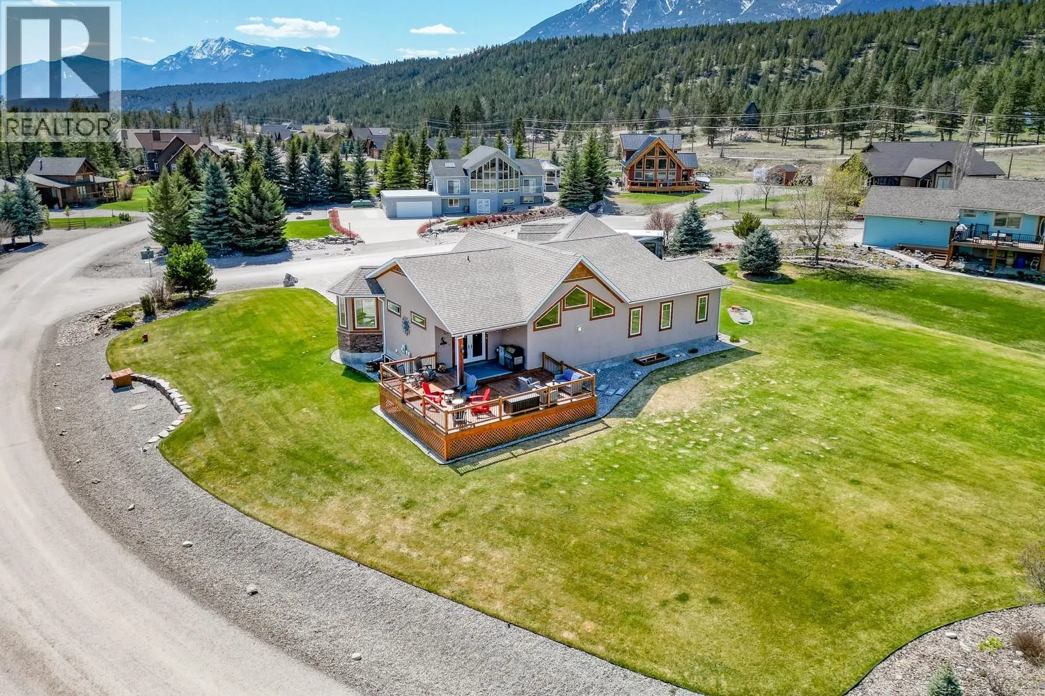 4453 Cedar Bay