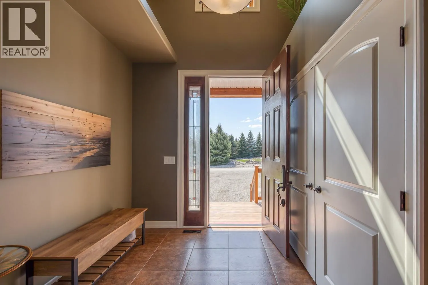 4453 Cedar Bay