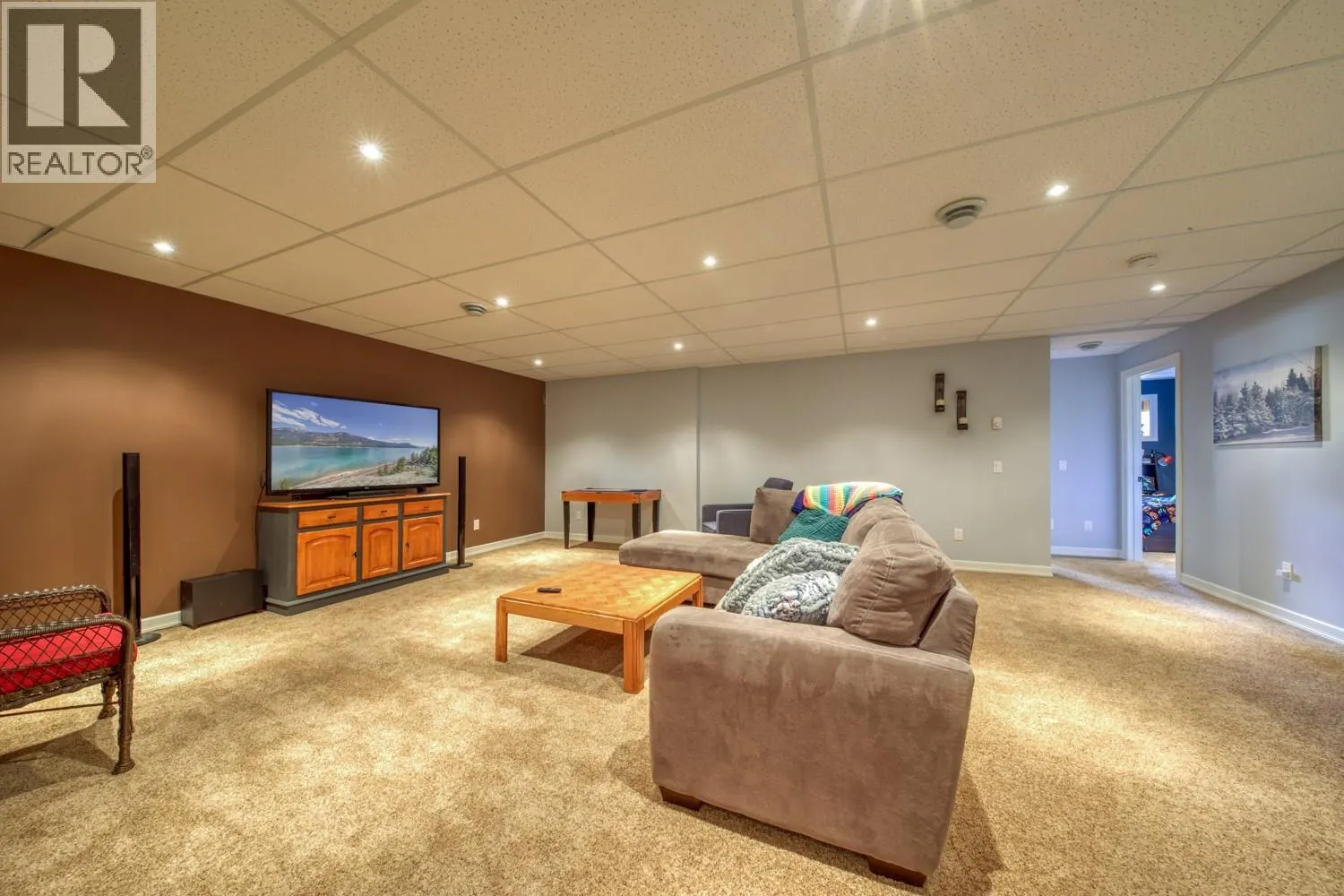 4453 Cedar Bay