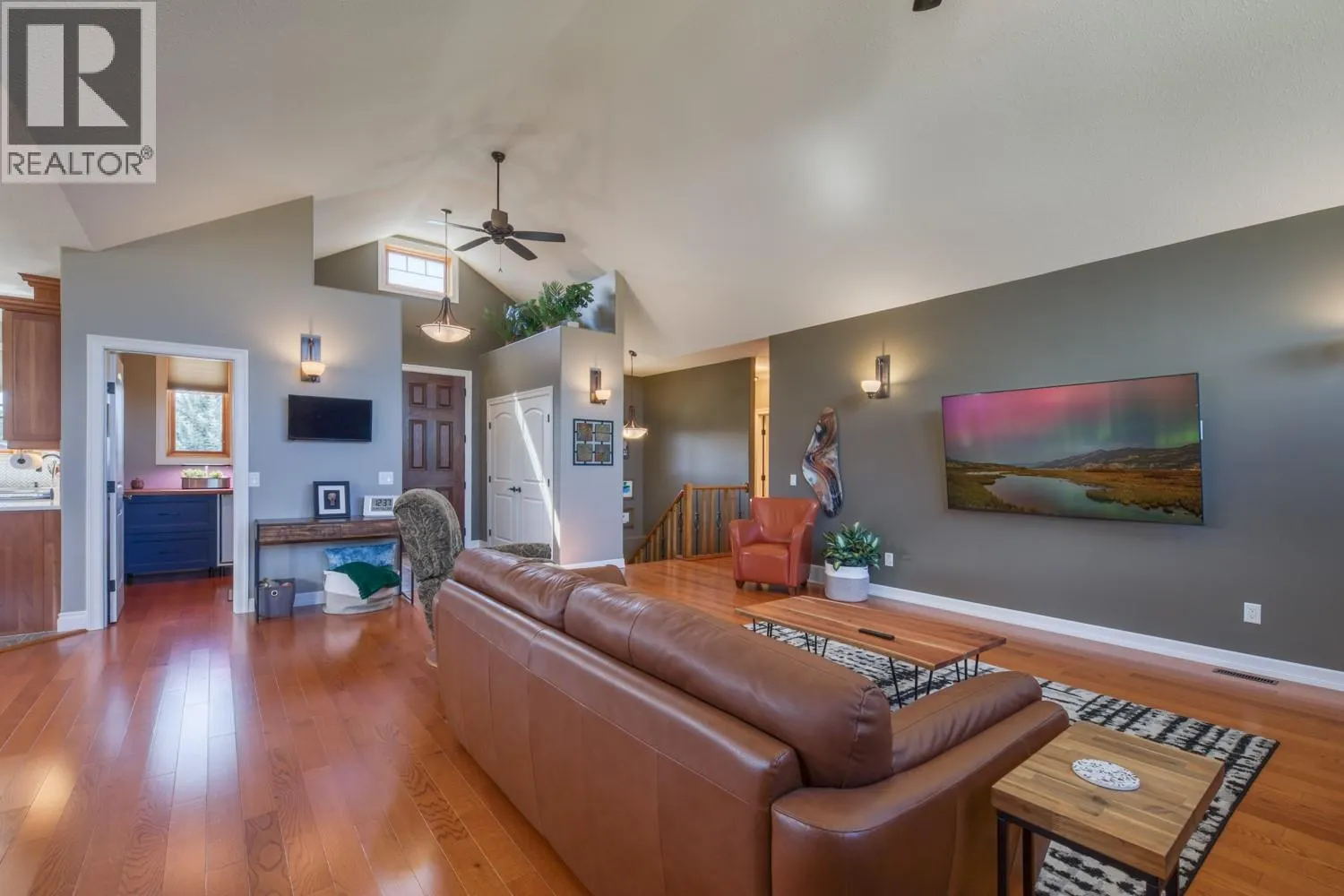 4453 Cedar Bay