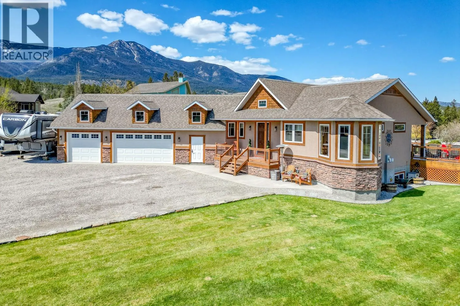4453 Cedar Bay