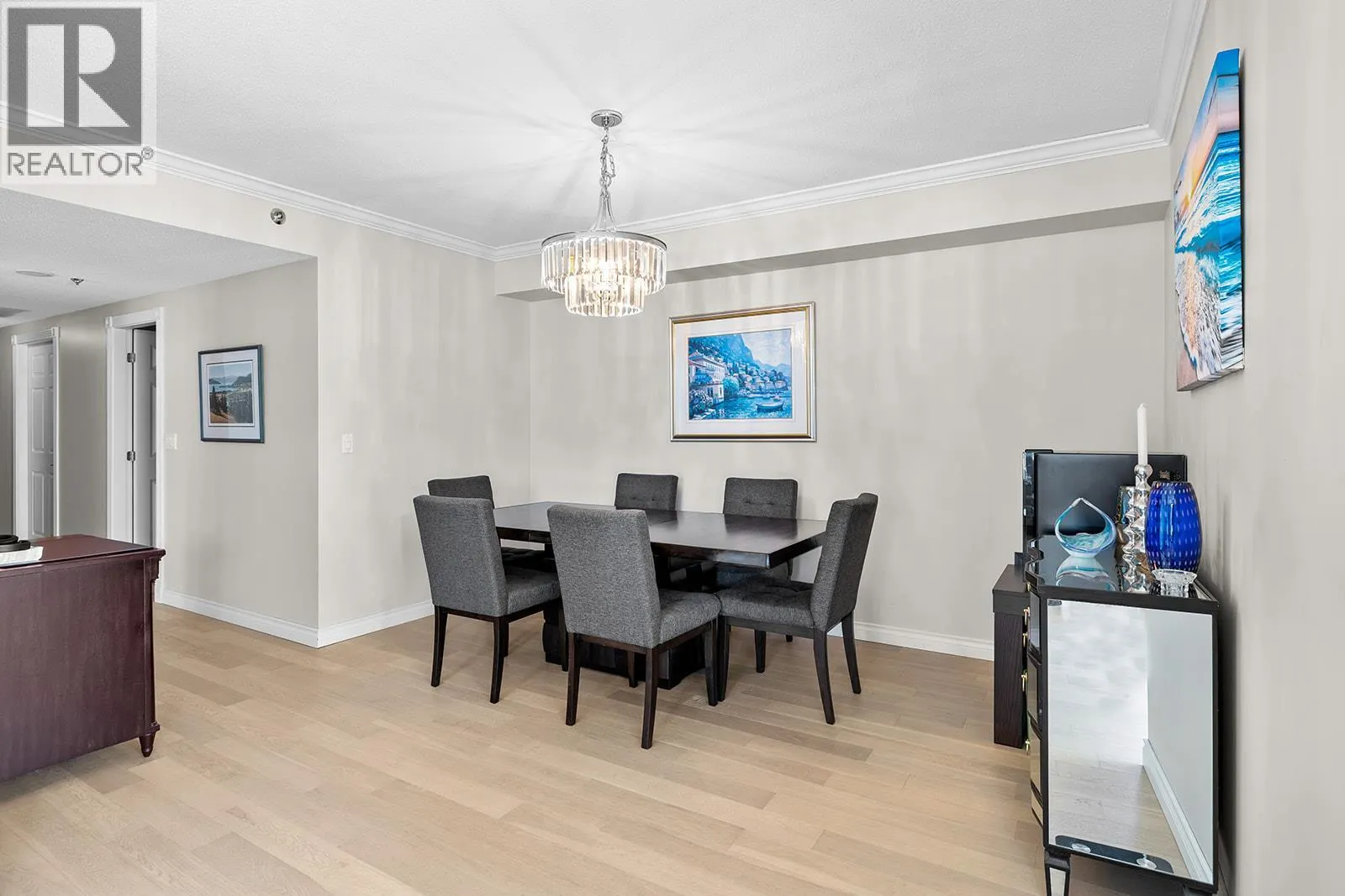 1152 Sunset Drive Unit# 1005