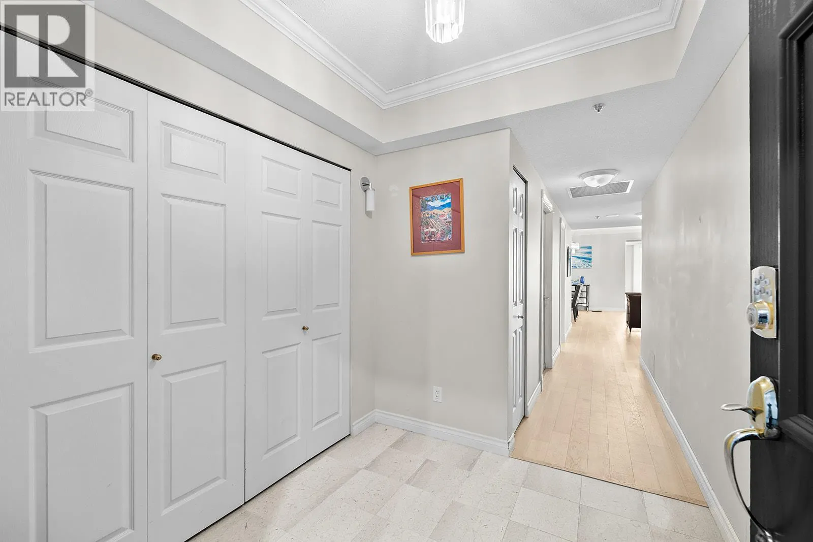 1152 Sunset Drive Unit# 1005
