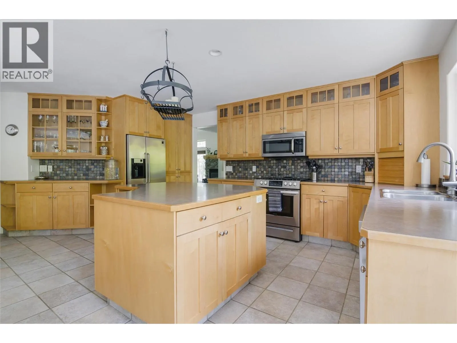 4163 Mahonia Drive S
