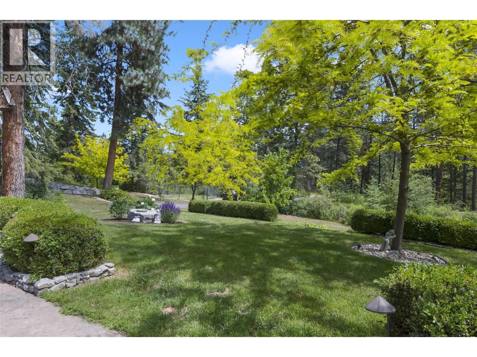 4163 Mahonia Drive S
