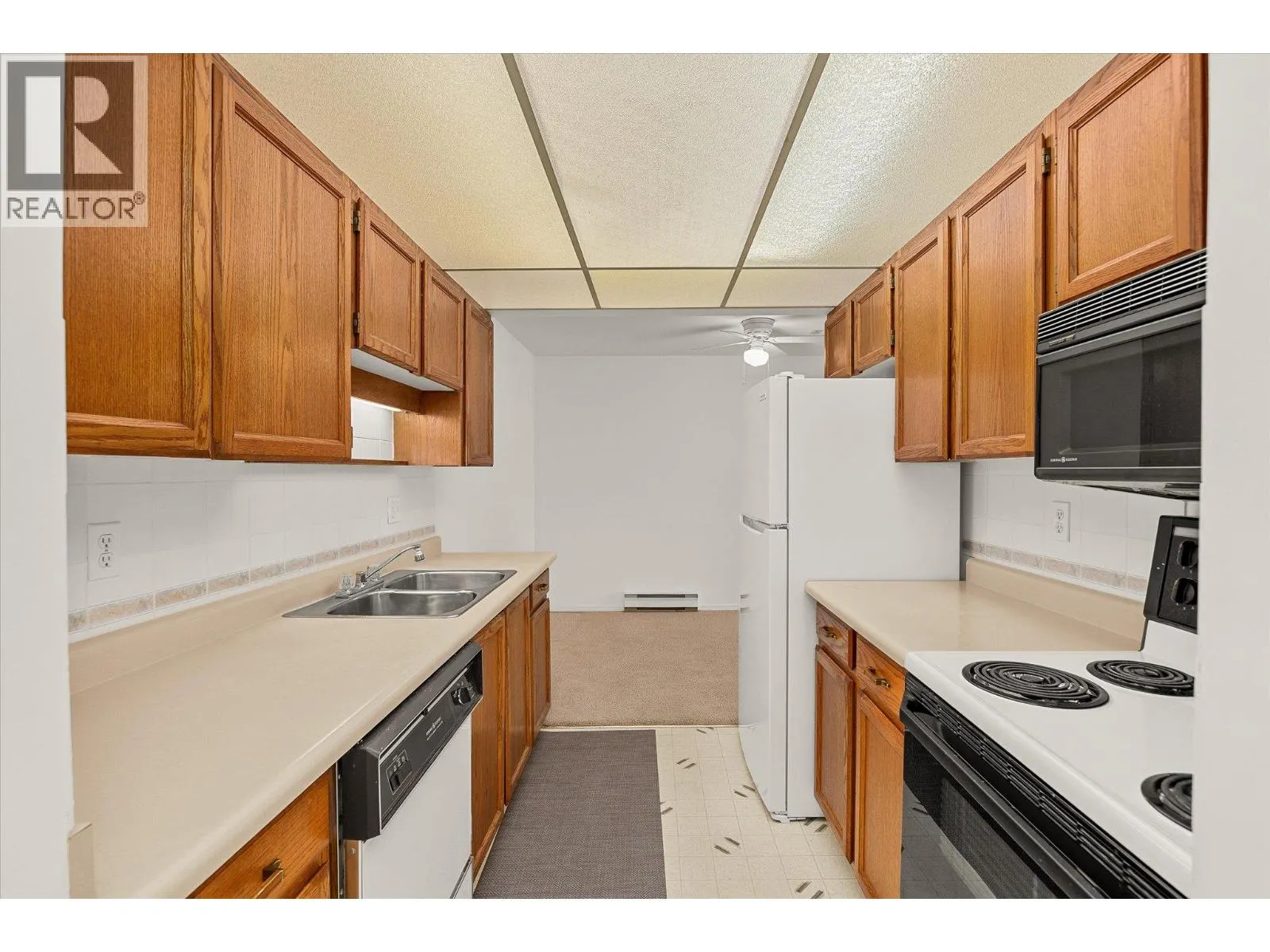 575 Sutherland Avenue Unit# 122