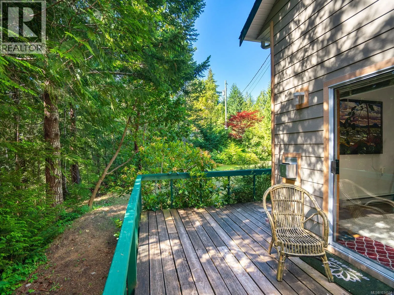 1055 Spider Lake Rd