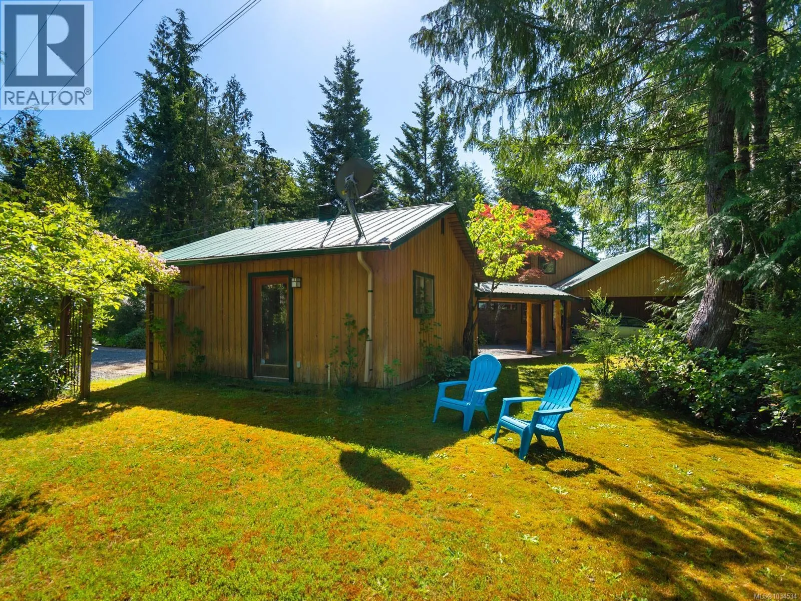 1055 Spider Lake Rd