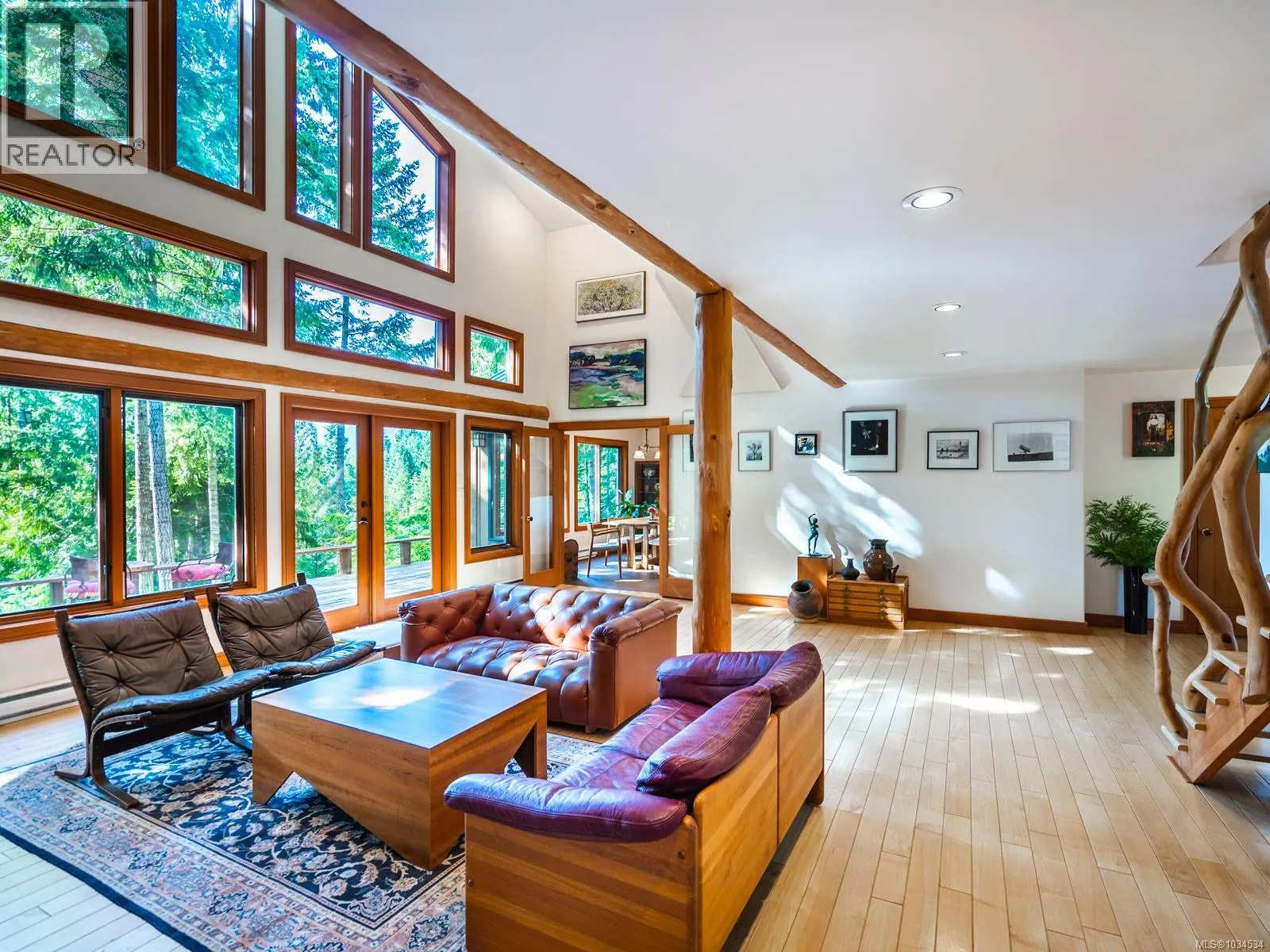 1055 Spider Lake Rd