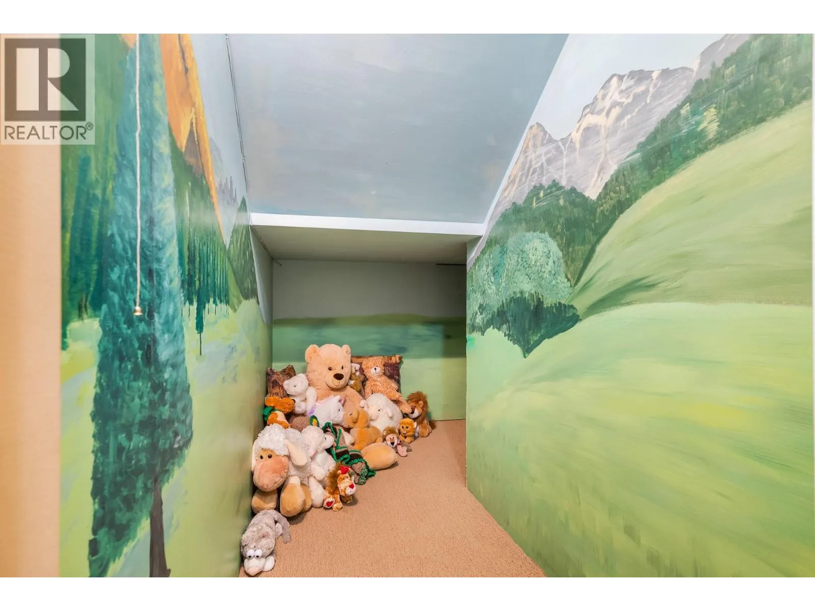 2100 Boucherie Road Unit# 2