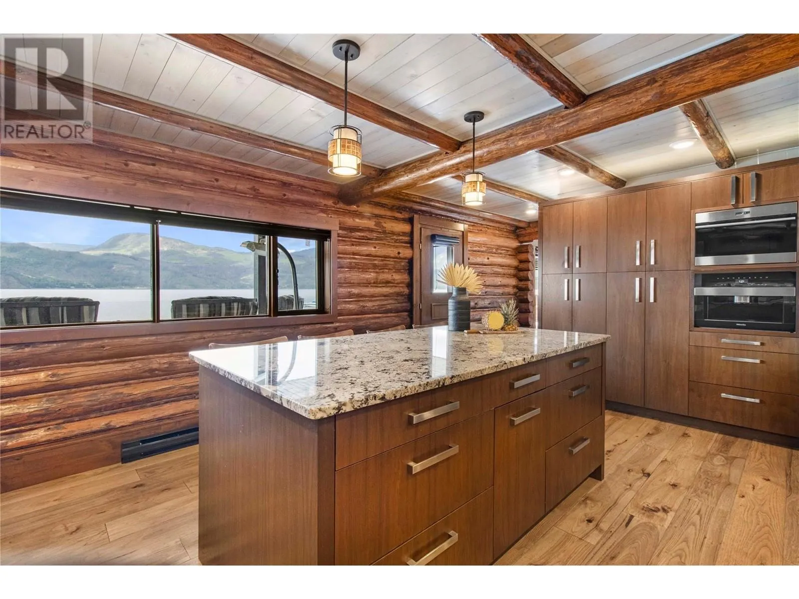 2609 Eagle Bay Road