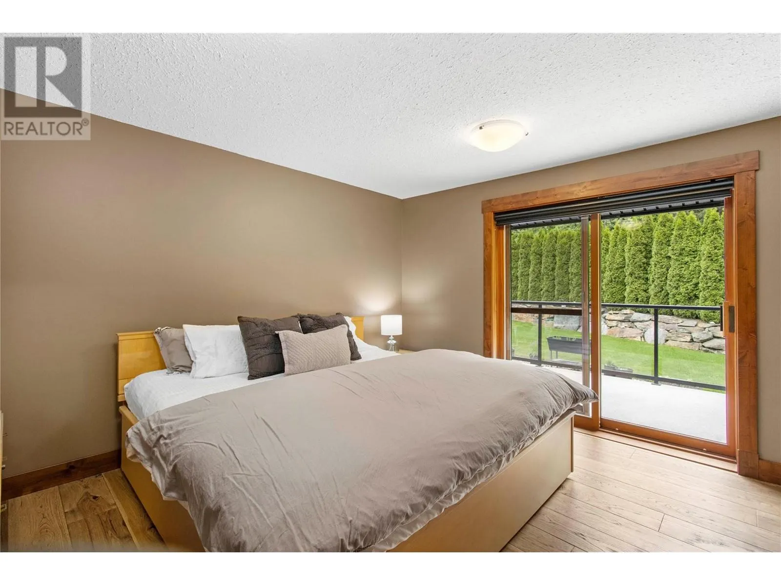 2609 Eagle Bay Road