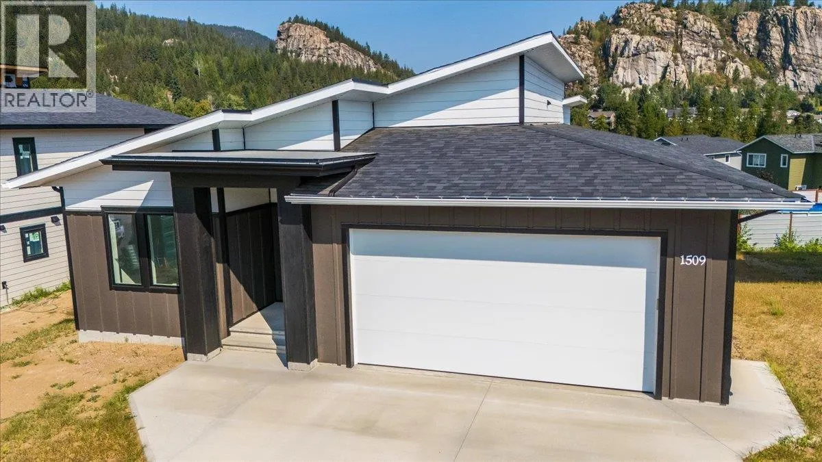 1509 Aspen Lane