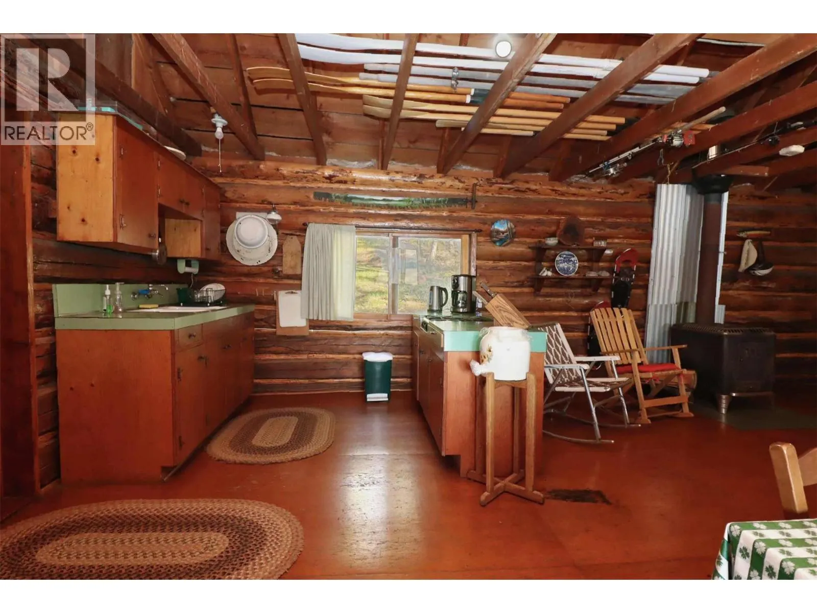 6111 & 6135 Eagle Bay Road
