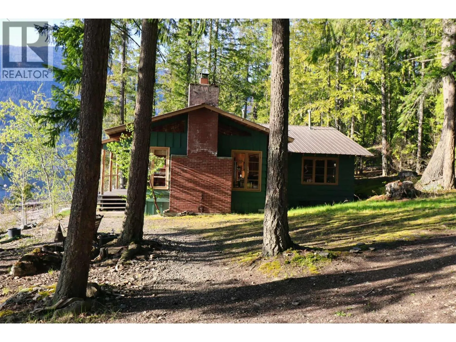6111 & 6135 Eagle Bay Road
