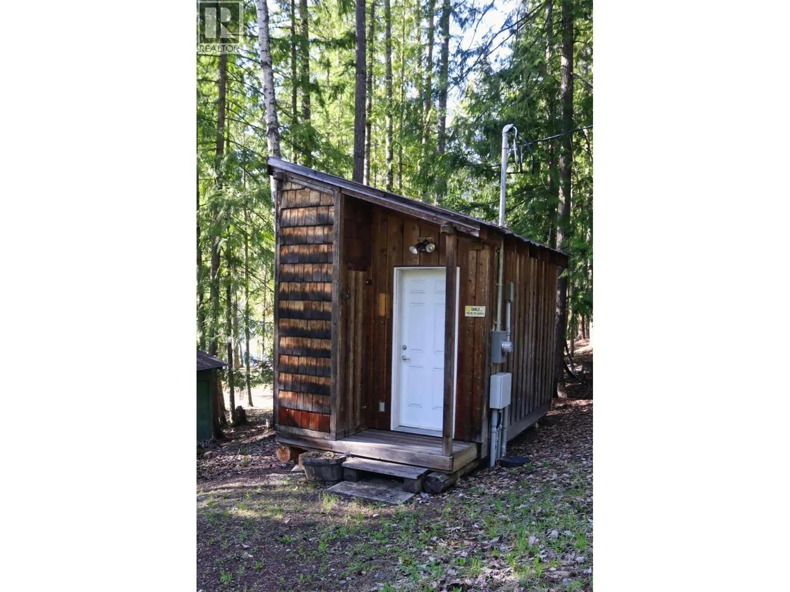 6111 & 6135 Eagle Bay Road
