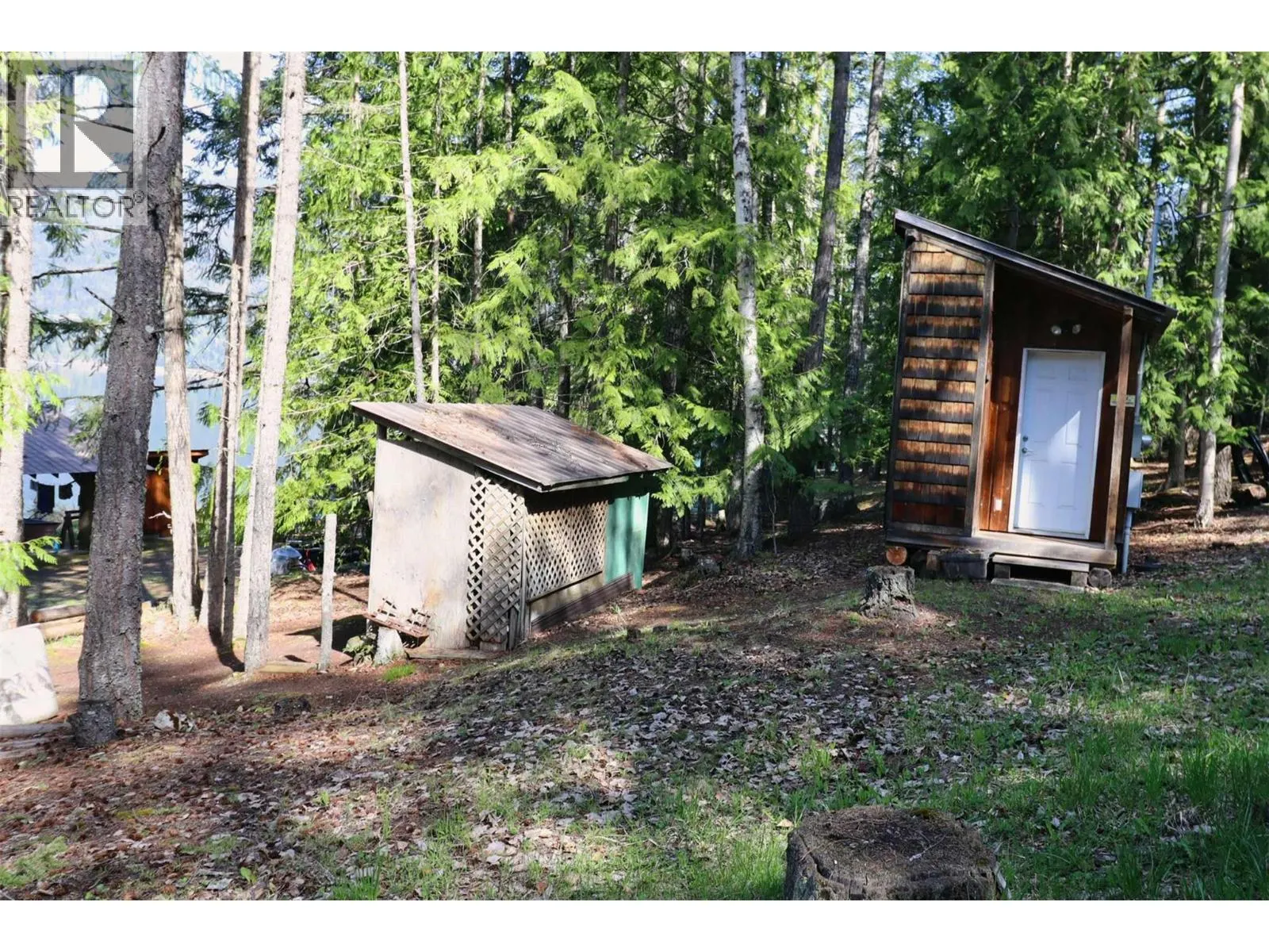6111 & 6135 Eagle Bay Road