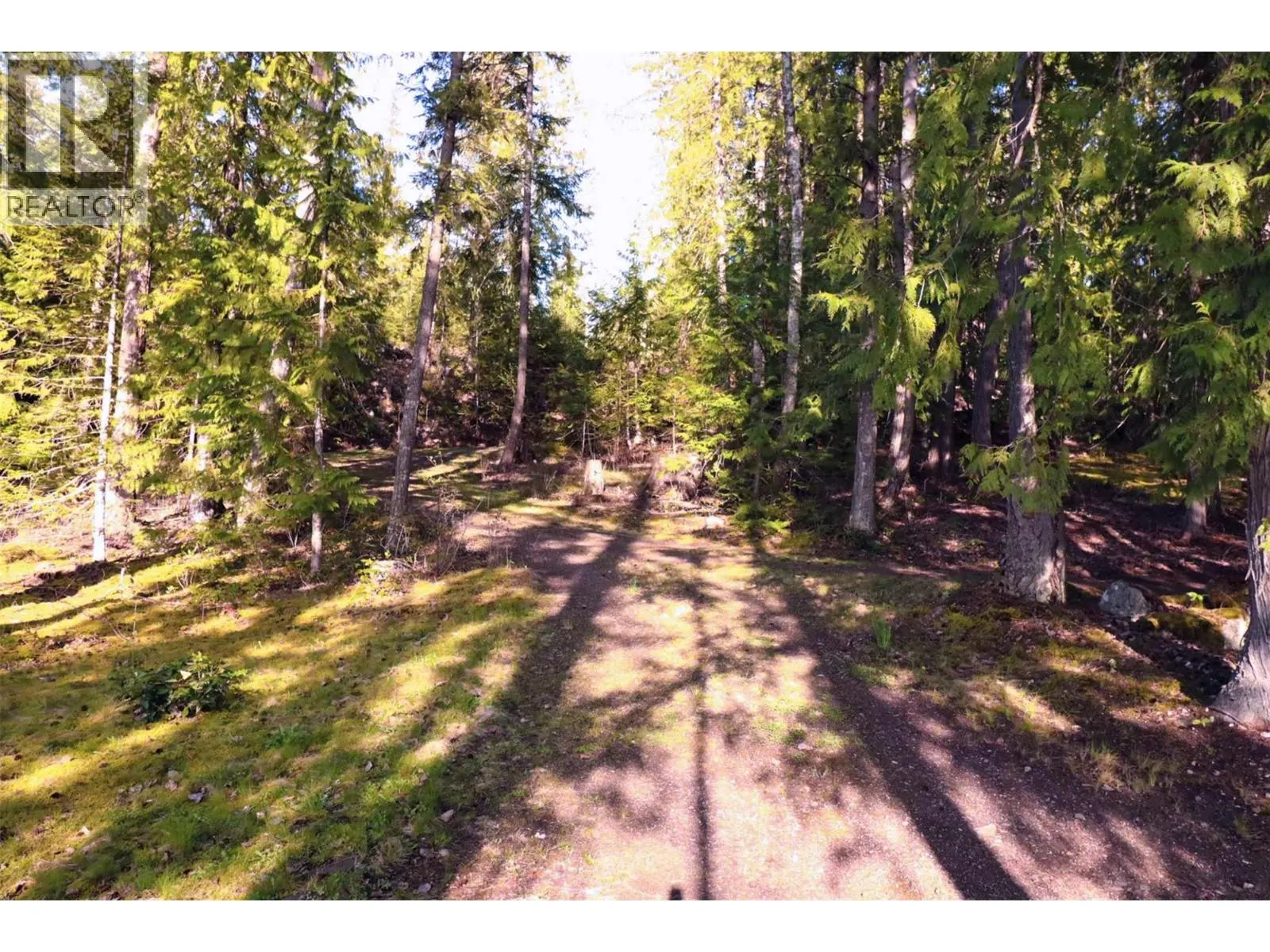6111 & 6135 Eagle Bay Road