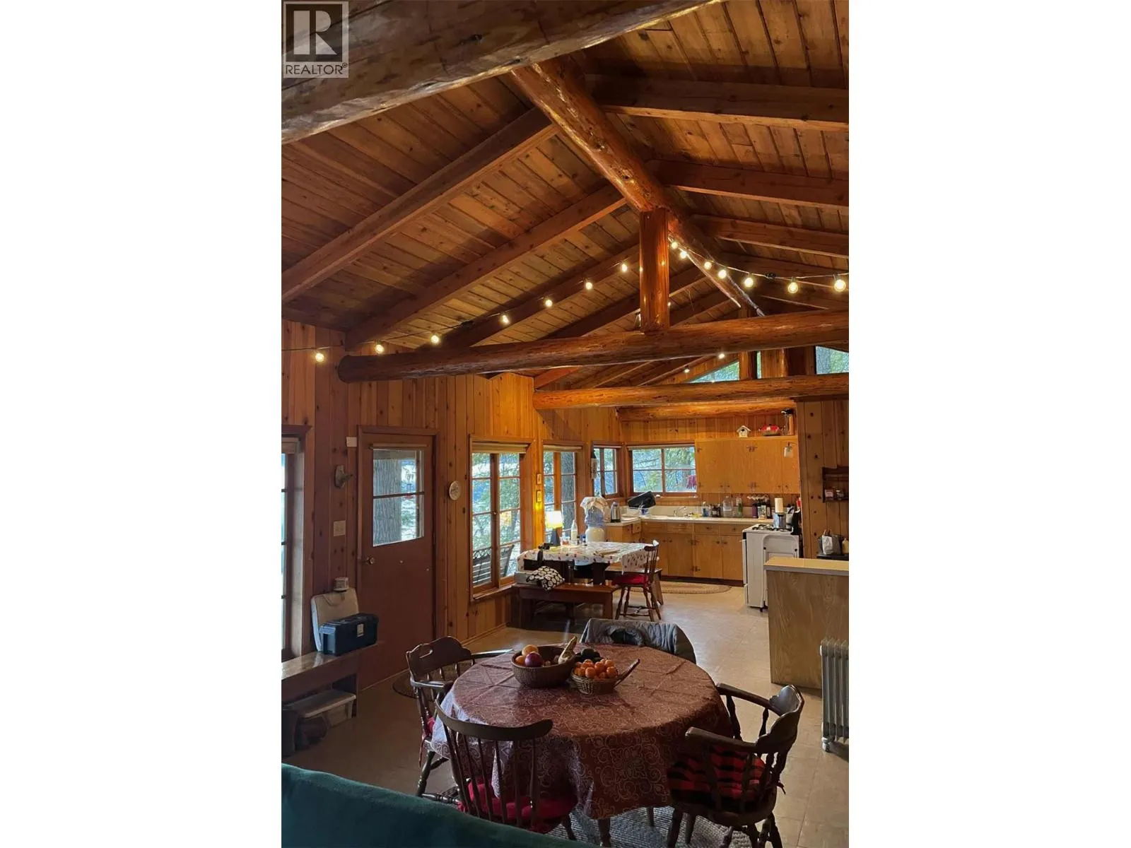 6111 & 6135 Eagle Bay Road