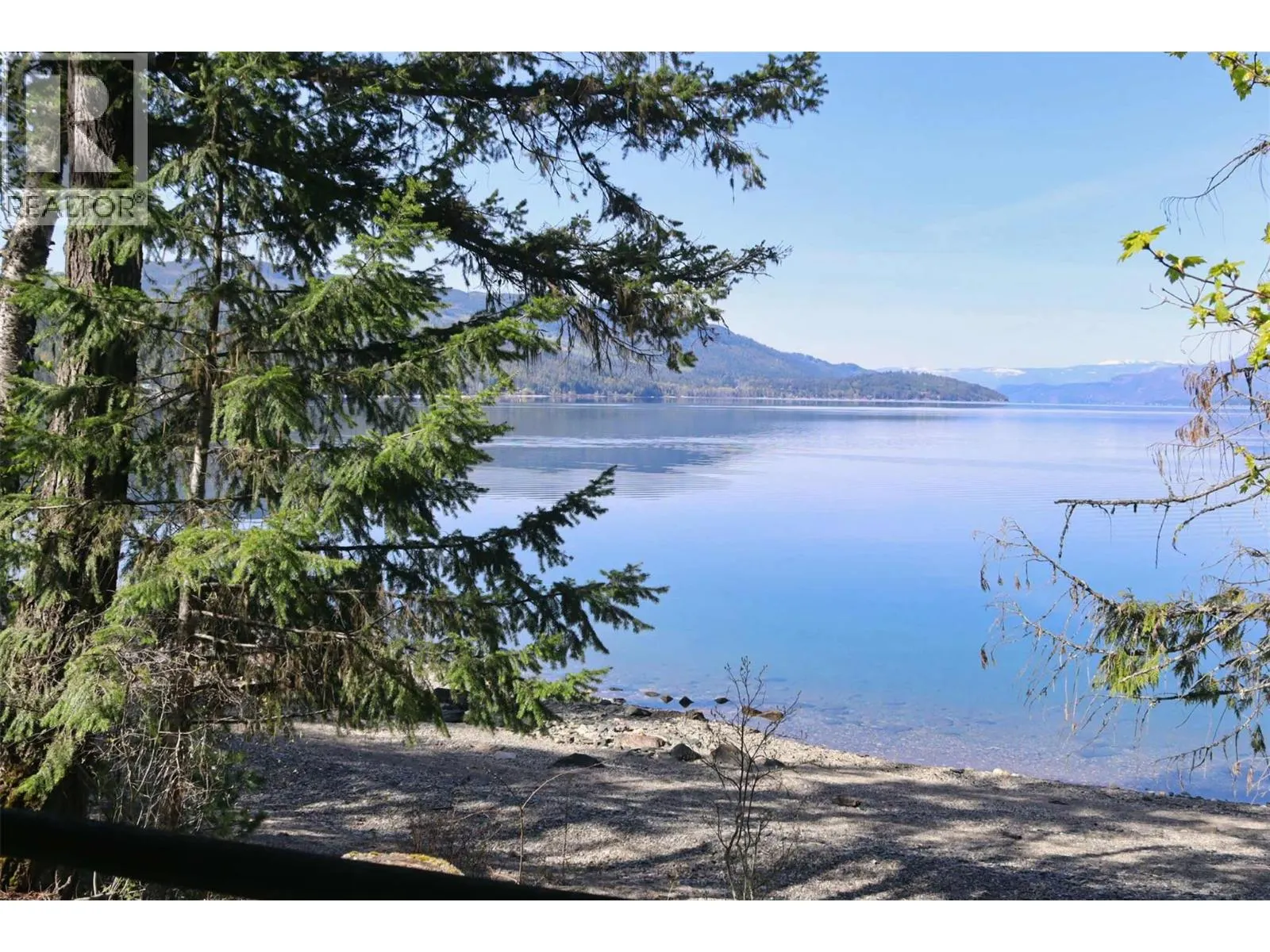 6111 & 6135 Eagle Bay Road