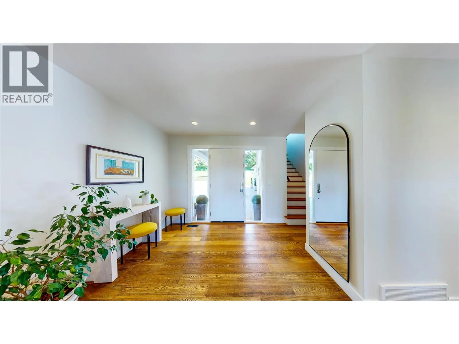 2376 Saucier Road