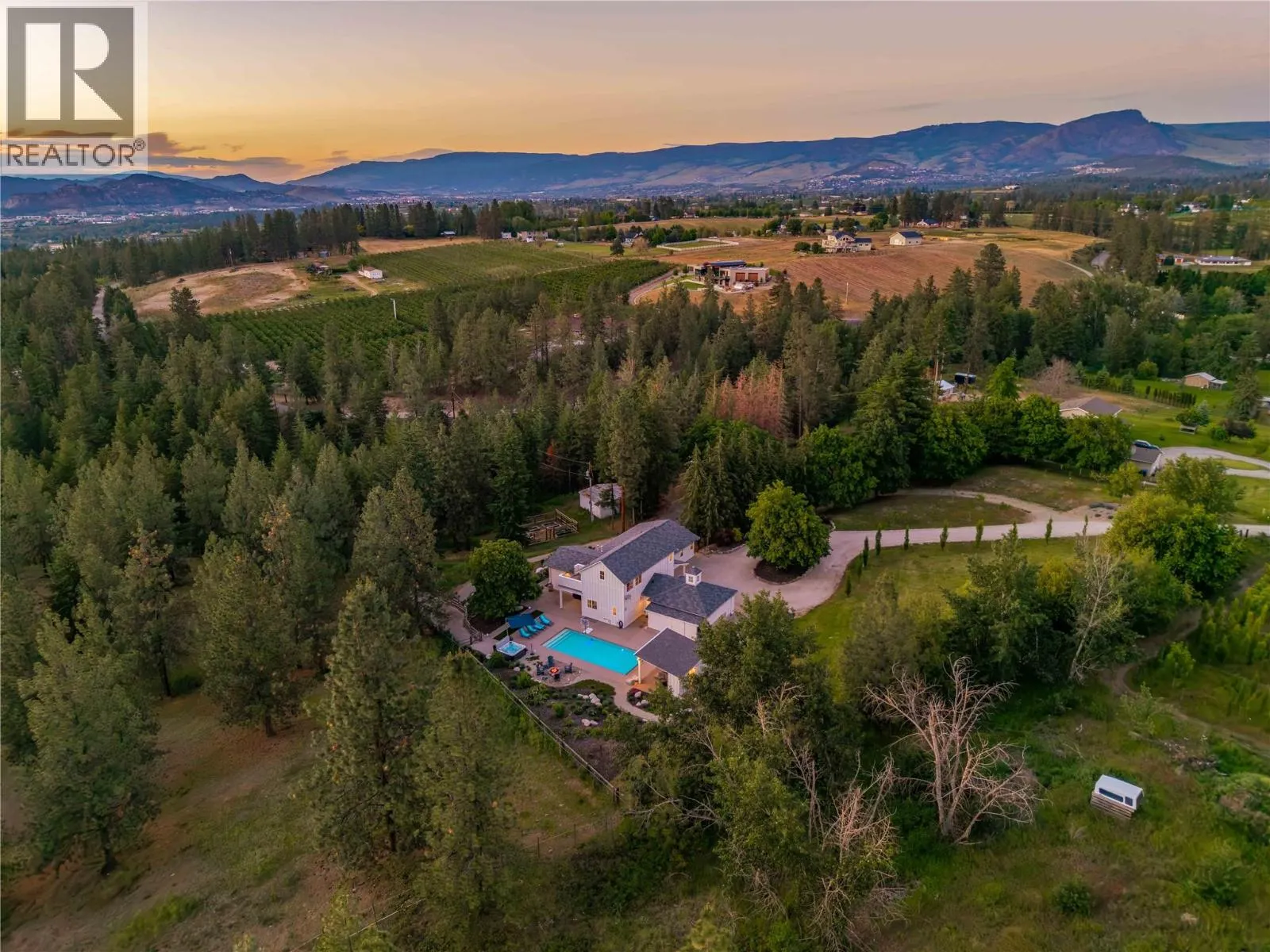 2376 Saucier Road
